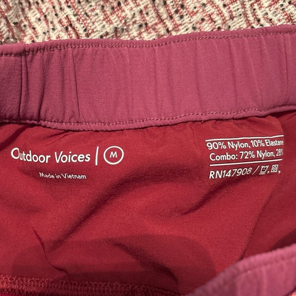 Outdoor Voices Rectrek 3” Hike Shorts Size Medium Capitol Reef Colorblock Belted - Picture 3 of 3